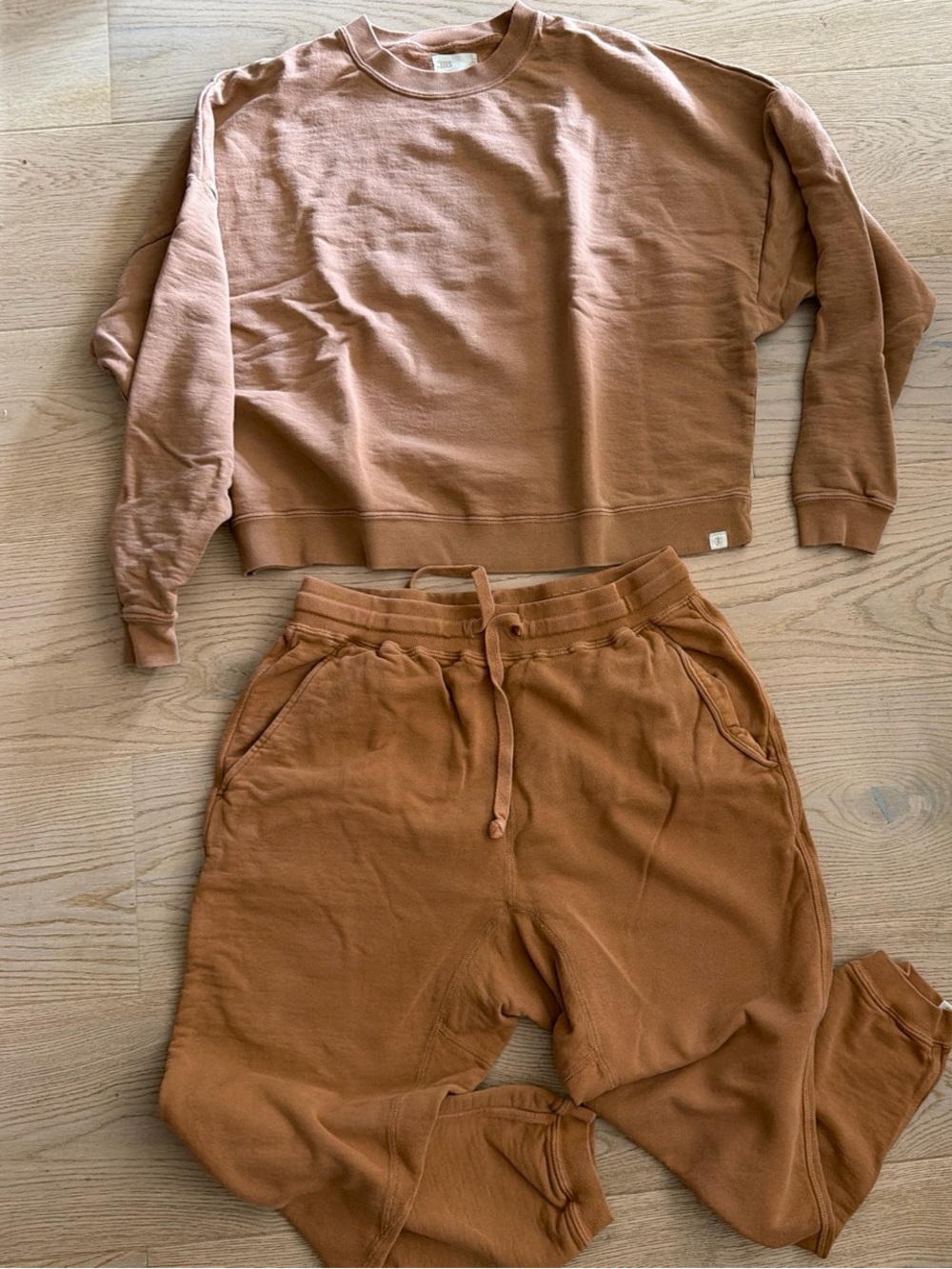 TKees Women’s fawn Cozy Sweatshirt & Jogger Set